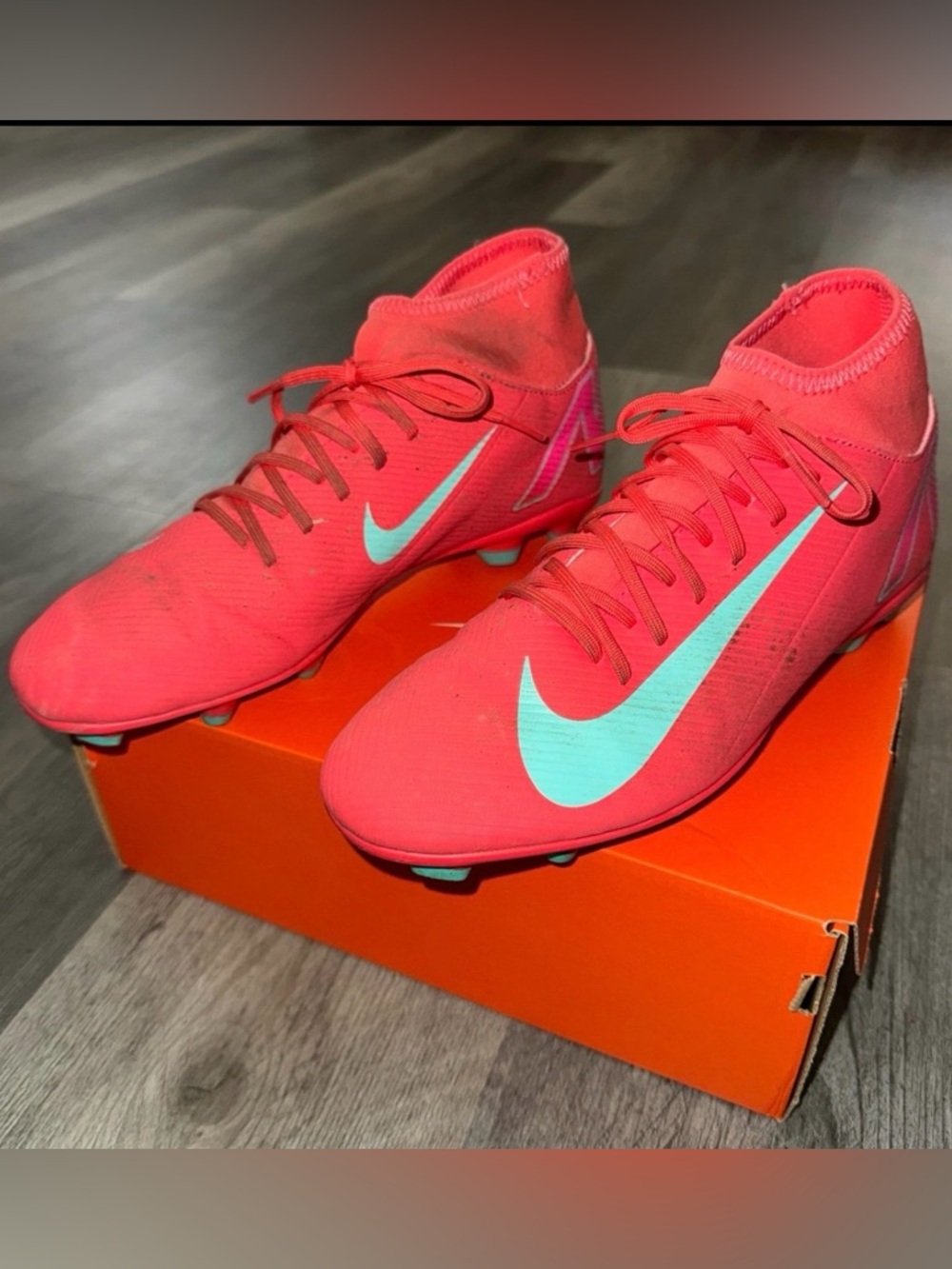 Nike Mercurial Superfly 10 FG/MG Soccer Cleats / Men’s size 8 / Women’s size 9.5